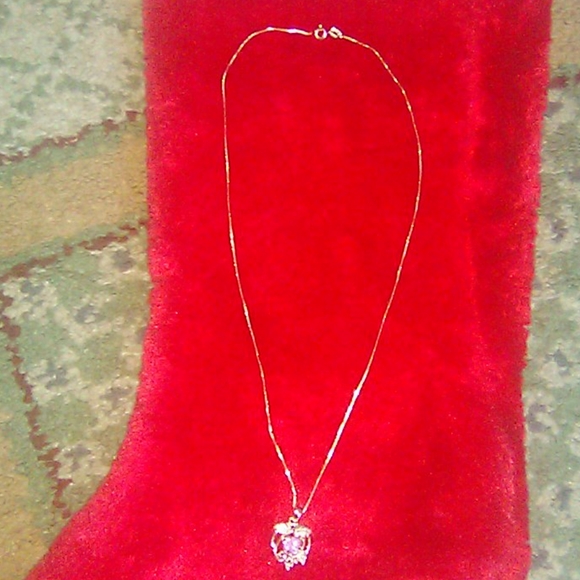 NWT, PRICE FIRM/18KT GOLD OVER S.S HEART NECKLACE - Picture 11 of 15